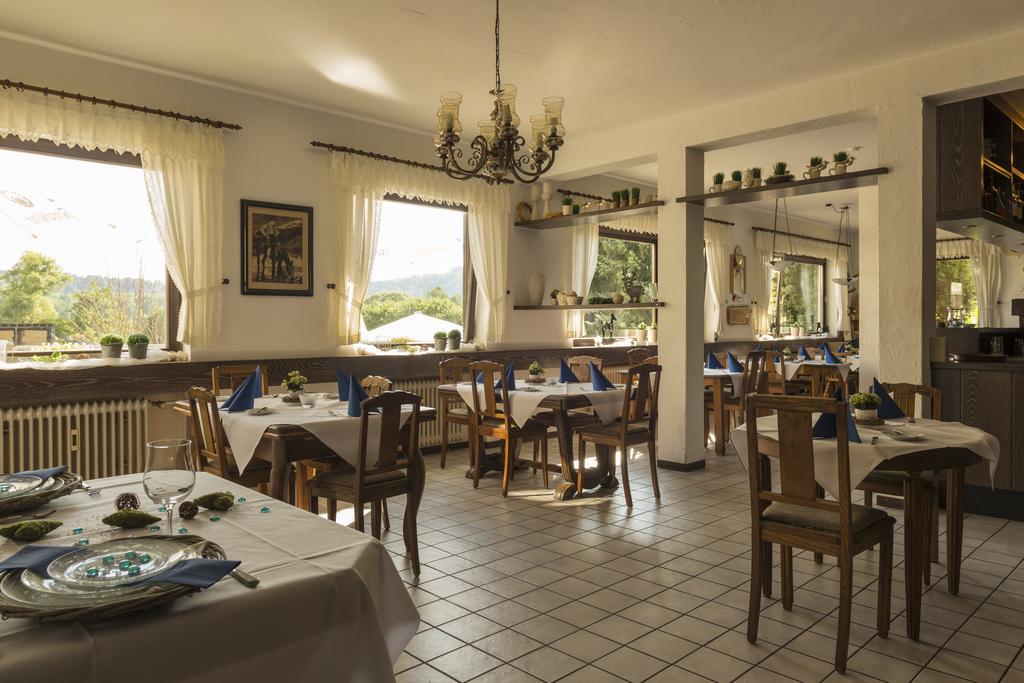 Hotel Restaurant Haesfeld Überherrn Exteriér fotografie