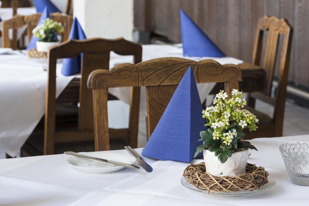 Hotel Restaurant Haesfeld Überherrn Exteriér fotografie